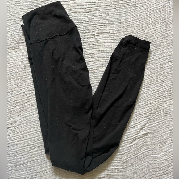 Wunder under lululemon leggings - Picture 3 of 3